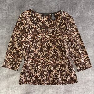 Vintage Apostrophe Floral Quarter Sleeve Top